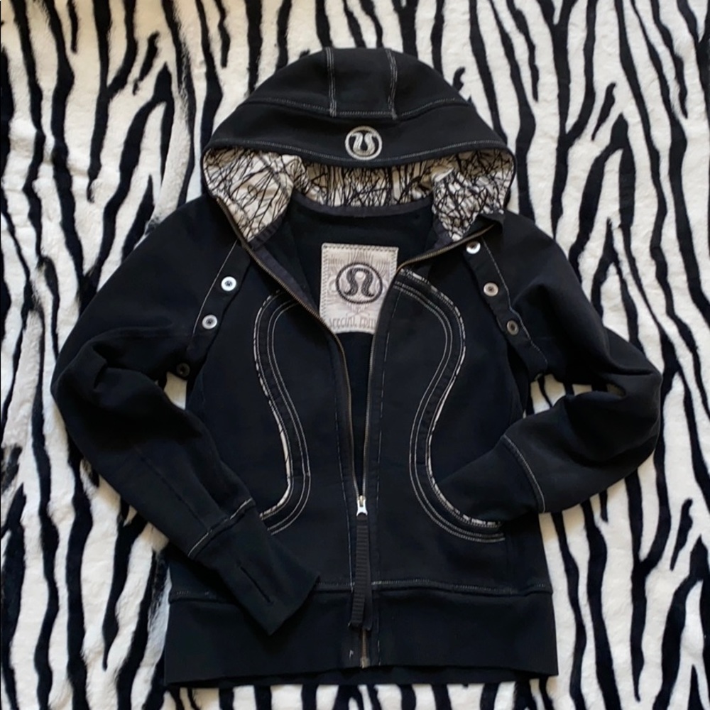 Lululemon SCUBA jacket